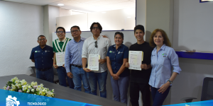 Entrega de Certificación Internacional PET de Cambridge a alumnos del ITES Los Cabos